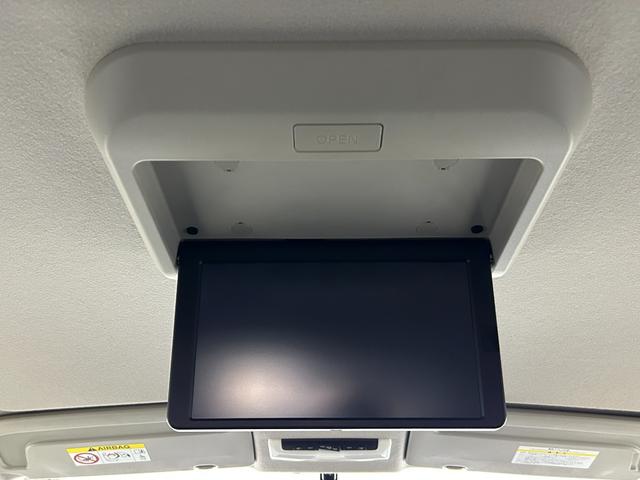 セレナ ハイウェイスター　ＶセレクションＩＩ　ＰｒｏＰＩＬＯＴ　純正９ｉｎｃナビＴＶ　３６０カメラ　フリップダウンモニター　デジタルインナーミラー　レーダーＣ　衝突軽減Ｂ　レーンアシスト　両側パワースライドドア　パークアシスト　クリアランスソナー（8枚目）