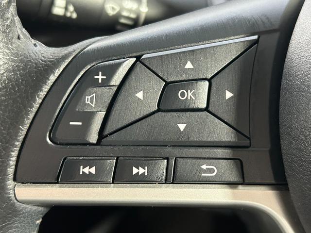 セレナ ハイウェイスター　ＶセレクションＩＩ　ＰｒｏＰＩＬＯＴ　純正９ｉｎｃナビＴＶ　３６０カメラ　フリップダウンモニター　デジタルインナーミラー　レーダーＣ　衝突軽減Ｂ　レーンアシスト　両側パワースライドドア　パークアシスト　クリアランスソナー（11枚目）