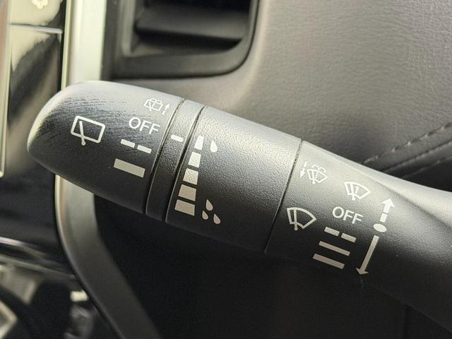 セレナ ｅ－パワー　ハイウェイスターＶ　ＰｒｏＰＩＬＯＴ　純正９ｉｎｃナビＴＶ　３６０カメラ　後席モニター　デジタルインナーミラー　シート＆ステアリングヒーター　レーダーＣ　衝突軽減Ｂ　レーンアシスト　ＢＳＭ　両側パワースライドドア　ＥＴＣ（41枚目）