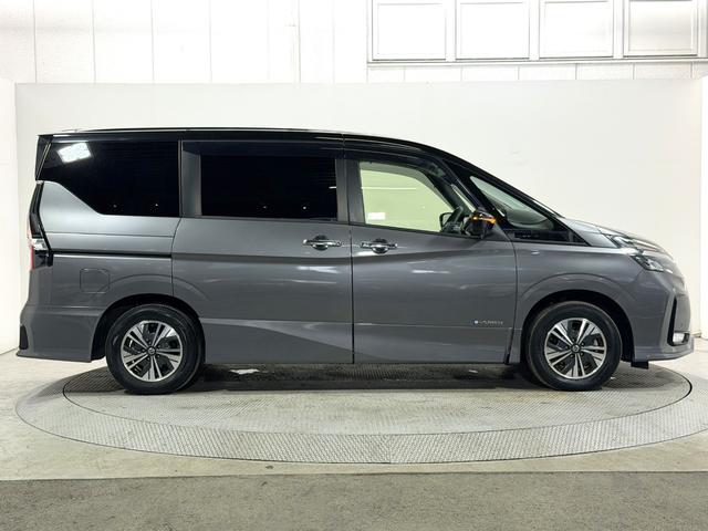 セレナ ｅ－パワー　ハイウェイスターＶ　ＰｒｏＰＩＬＯＴ　純正９ｉｎｃナビＴＶ　３６０カメラ　後席モニター　デジタルインナーミラー　シート＆ステアリングヒーター　レーダーＣ　衝突軽減Ｂ　レーンアシスト　ＢＳＭ　両側パワースライドドア　ＥＴＣ（65枚目）