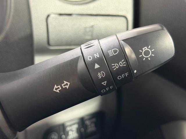 デイズルークス ハイウェイスター　Ｘ　Ｖセレクション＋セーフティＩＩ　純正ナビＴＶ　３６０カメラ　両側パワースライドドア　衝突軽減ブレーキ　スマートキー　プッシュスタート　オートライト　オートエアコン　ＬＥＤヘッドライト（10枚目）