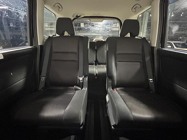 セレナ ハイウェイスター　ＰｒｏＰＩＬＯＴ　純正１０ｉｎｃナビＴＶ　フリップダウンモニター　デジタルインナーミラー　パークアシスト　レーダーＣ　衝突軽減Ｂ　レーンアシスト　クリアランスソナー　ＬＥＤライト　ＥＴＣ　ドラレコ（30枚目）