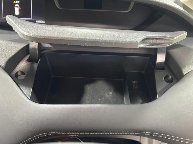セレナ ハイウェイスター　ＰｒｏＰＩＬＯＴ　純正１０ｉｎｃナビＴＶ　フリップダウンモニター　デジタルインナーミラー　パークアシスト　レーダーＣ　衝突軽減Ｂ　レーンアシスト　クリアランスソナー　ＬＥＤライト　ＥＴＣ　ドラレコ（45枚目）