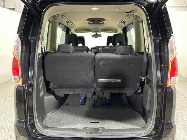 セレナ ハイウェイスター　ＰｒｏＰＩＬＯＴ　純正１０ｉｎｃナビＴＶ　フリップダウンモニター　デジタルインナーミラー　パークアシスト　レーダーＣ　衝突軽減Ｂ　レーンアシスト　クリアランスソナー　ＬＥＤライト　ＥＴＣ　ドラレコ（50枚目）