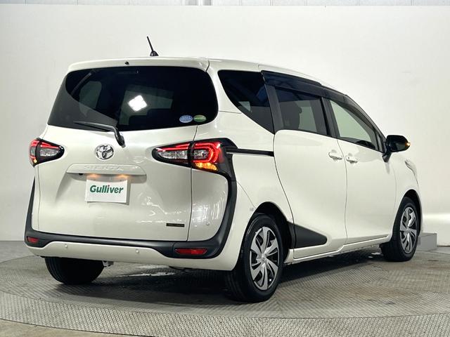 シエンタ Ｇ　クエロ　純正９ｉｎｃナビＴＶ　ハーフレザー　全方位カメラ　衝突軽減　両側電動　ＥＴＣ　ドラレコ　レーンアシスト　アイドリングストップ　オートライト　ＬＥＤヘッドライト　オートハイビーム　スマートキー（20枚目）