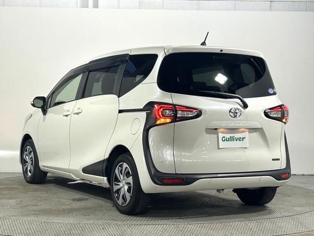 シエンタ Ｇ　クエロ　純正９ｉｎｃナビＴＶ　ハーフレザー　全方位カメラ　衝突軽減　両側電動　ＥＴＣ　ドラレコ　レーンアシスト　アイドリングストップ　オートライト　ＬＥＤヘッドライト　オートハイビーム　スマートキー（21枚目）
