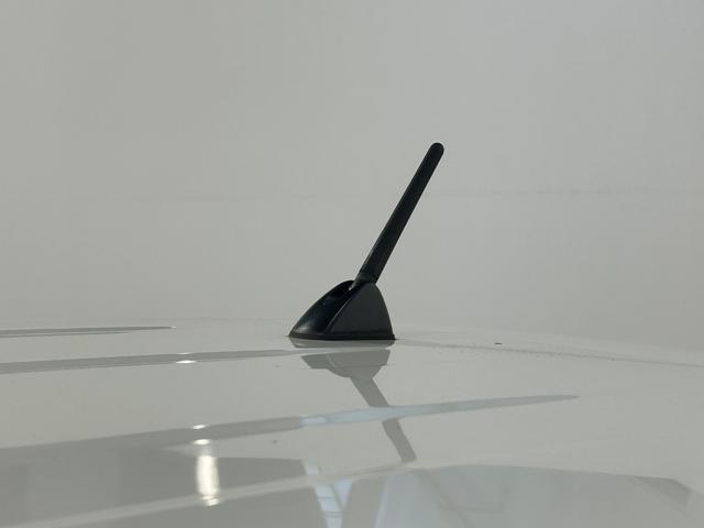 シエンタ Ｇ　クエロ　純正９ｉｎｃナビＴＶ　ハーフレザー　全方位カメラ　衝突軽減　両側電動　ＥＴＣ　ドラレコ　レーンアシスト　アイドリングストップ　オートライト　ＬＥＤヘッドライト　オートハイビーム　スマートキー（62枚目）