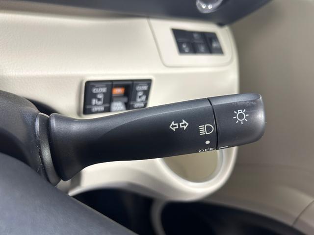 シエンタ Ｇ　純正ナビＴＶ　Ｂｌｕｅｔｏｏｔｈ　バックカメラ　衝突軽減Ｂ　レーンアシスト　両側パワースライドドア　オートハイビーム　アイドリングストップ　スマートキー　プッシュスタート　ＥＴＣ（42枚目）