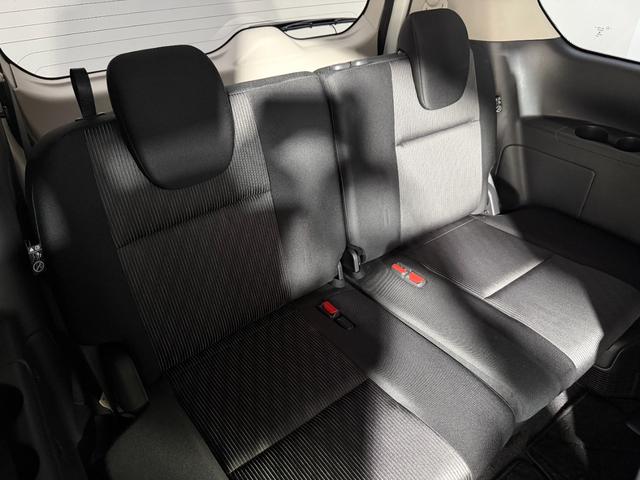 セレナ ｅ－パワー　ハイウェイスターＶ　ＰｒｏＰＩＬＯＴ　純正１０ｉｎｃナビＴＶ　３６０カメラ　フリップダウンモニター　レーダークルコン　衝突軽減Ｂ　レーンアシスト　ブラインドＳＭ　両側パワースライドドア　パークアシスト　クリアランスソナー（15枚目）