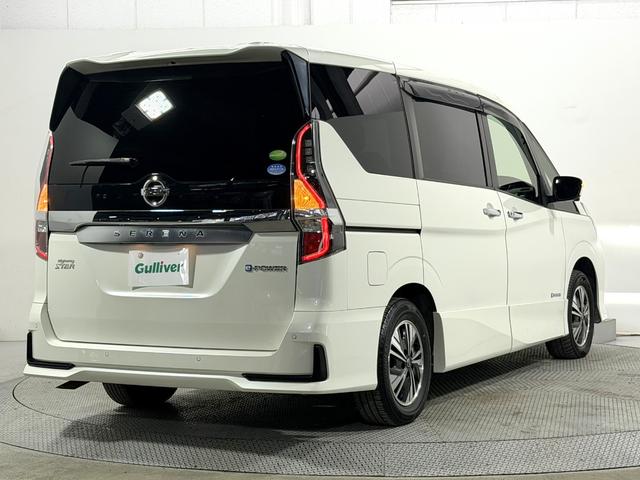 セレナ ｅ－パワー　ハイウェイスターＶ　ＰｒｏＰＩＬＯＴ　純正１０ｉｎｃナビＴＶ　３６０カメラ　フリップダウンモニター　レーダークルコン　衝突軽減Ｂ　レーンアシスト　ブラインドＳＭ　両側パワースライドドア　パークアシスト　クリアランスソナー（20枚目）
