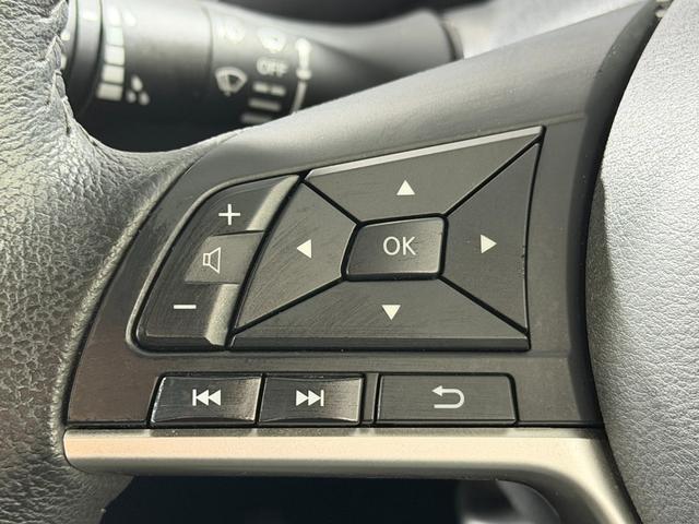 セレナ ｅ－パワー　ハイウェイスターＶ　ＰｒｏＰＩＬＯＴ　純正１０ｉｎｃナビＴＶ　３６０カメラ　フリップダウンモニター　レーダークルコン　衝突軽減Ｂ　レーンアシスト　ブラインドＳＭ　両側パワースライドドア　パークアシスト　クリアランスソナー（28枚目）