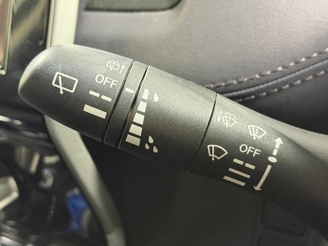 セレナ ｅ－パワー　ハイウェイスターＶ　ＰｒｏＰＩＬＯＴ　純正１０ｉｎｃナビＴＶ　３６０カメラ　フリップダウンモニター　レーダークルコン　衝突軽減Ｂ　レーンアシスト　ブラインドＳＭ　両側パワースライドドア　パークアシスト　クリアランスソナー（47枚目）