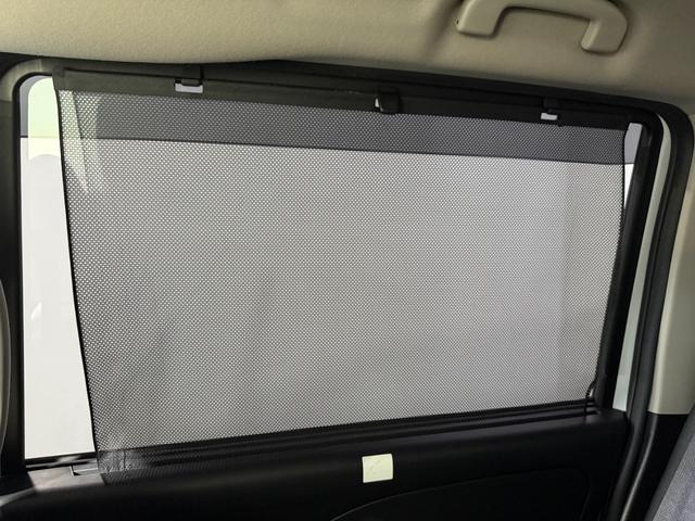 セレナ ｅ－パワー　ハイウェイスターＶ　ＰｒｏＰＩＬＯＴ　純正１０ｉｎｃナビＴＶ　３６０カメラ　フリップダウンモニター　レーダークルコン　衝突軽減Ｂ　レーンアシスト　ブラインドＳＭ　両側パワースライドドア　パークアシスト　クリアランスソナー（50枚目）