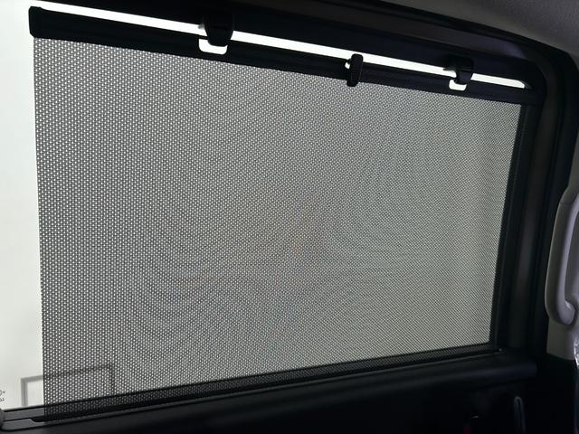 フリード ｅ：ＨＥＶクロスター　登録済未使用車　純正９ｉｎｃナビＴＶ　Ｂカメラ　レーダークルーズ　衝突軽減Ｂ　レーンアシスト　ブラインドＳＭ　両側パワースライドドア　ハーフレザー　シートヒーター　クリアランスソナー　ＬＥＤライト（33枚目）