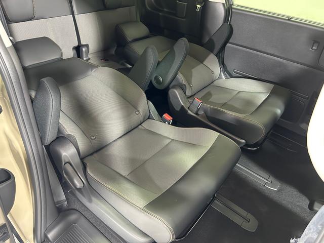 フリード ｅ：ＨＥＶクロスター　登録済未使用車　純正９ｉｎｃナビＴＶ　Ｂカメラ　レーダークルーズ　衝突軽減Ｂ　レーンアシスト　ブラインドＳＭ　両側パワースライドドア　ハーフレザー　シートヒーター　クリアランスソナー　ＬＥＤライト（35枚目）