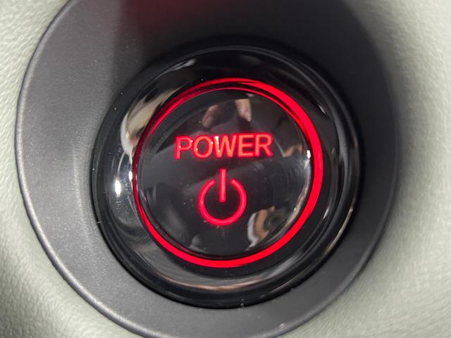 フリード ｅ：ＨＥＶクロスター　登録済未使用車　純正９ｉｎｃナビＴＶ　Ｂカメラ　レーダークルーズ　衝突軽減Ｂ　レーンアシスト　ブラインドＳＭ　両側パワースライドドア　ハーフレザー　シートヒーター　クリアランスソナー　ＬＥＤライト（36枚目）