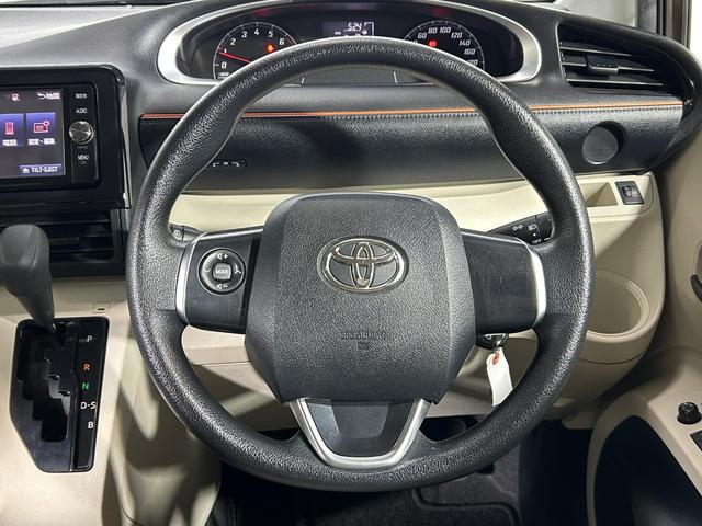 シエンタ Ｘ　純正ナビ　フルセグＴＶ　Ｂｌｕｅｔｏｏｔｈ接続　バックカメラ　パワースライドドア　ビルトインＥＴＣ　アイドリングストップ　盗難防止システム（12枚目）