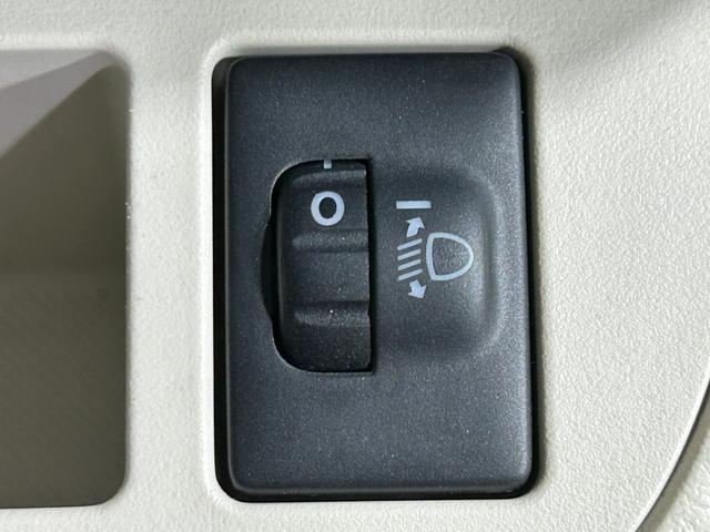 シエンタ Ｘ　純正ナビ　フルセグＴＶ　Ｂｌｕｅｔｏｏｔｈ接続　バックカメラ　パワースライドドア　ビルトインＥＴＣ　アイドリングストップ　盗難防止システム（40枚目）