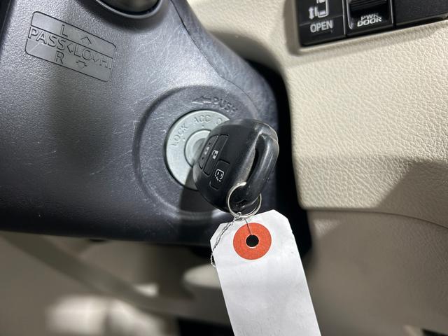 シエンタ Ｘ　純正ナビ　フルセグＴＶ　Ｂｌｕｅｔｏｏｔｈ接続　バックカメラ　パワースライドドア　ビルトインＥＴＣ　アイドリングストップ　盗難防止システム（41枚目）