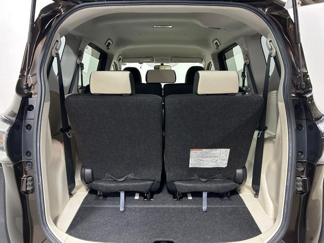 シエンタ Ｘ　純正ナビ　フルセグＴＶ　Ｂｌｕｅｔｏｏｔｈ接続　バックカメラ　パワースライドドア　ビルトインＥＴＣ　アイドリングストップ　盗難防止システム（44枚目）