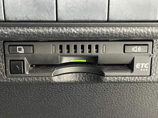 カローラツーリング Ｇ－Ｘ　純正ナビ　Ｂｌｕｅｔｏｏｔｈ接続　バックカメラ　ＥＴＣ　ドラレコ　レーダークルコン　衝突軽減　レーンアシスト　オートハイビーム　オートライト　ＬＥＤヘッドライト　プッシュスタート　スマートキー（6枚目）