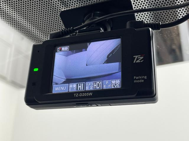 カローラツーリング Ｇ－Ｘ　純正ナビ　Ｂｌｕｅｔｏｏｔｈ接続　バックカメラ　ＥＴＣ　ドラレコ　レーダークルコン　衝突軽減　レーンアシスト　オートハイビーム　オートライト　ＬＥＤヘッドライト　プッシュスタート　スマートキー（7枚目）