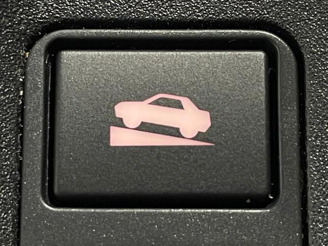 インプレッサスポーツ 2.0i-Sアイサイト 純正ナビTV Bカメラ Bluetooth レーダークルーズ 衝突軽減B レーンアシスト BSM クリアランスソナー ダウンヒルコントロール オートライト LEDライト 前後ドライブレコーダー ETC(9枚目)