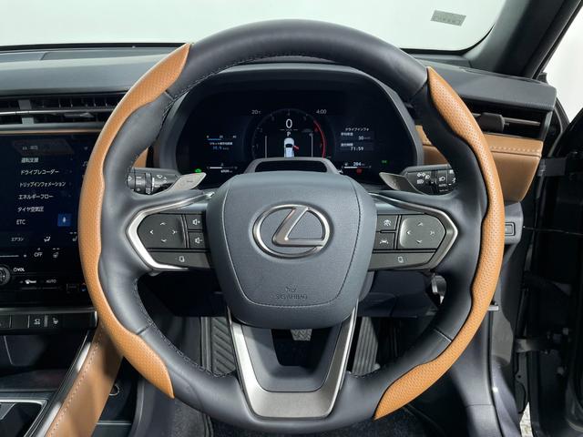 LBX リラックス サドルタンレザー レクサスチームメイトアドバンスドドライブ/パーク ヘッドアップディスプレイ 360カメラ 衝突軽減B レーダーC BSM 電動リアゲート シートヒーター メモリシート フルセグTV(9枚目)