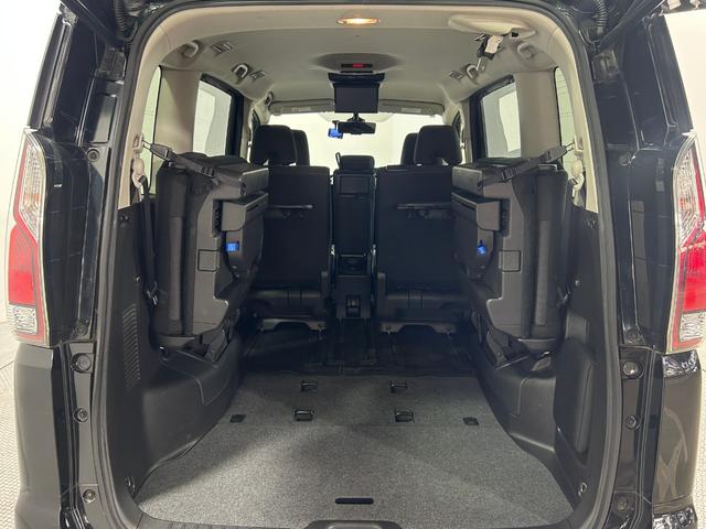 セレナ ハイウェイスター　ＶセレクションＩＩ　プロパイロット　デジタルインナーミラー　アルパインナビ　後席モニター　全方位カメラ　パークアシスト　両側パワスラ　ＥＴＣ　ドラレコ　クリアランスソナー　ＬＥＤヘッドライト　アイドリングストップ　禁煙車（16枚目）