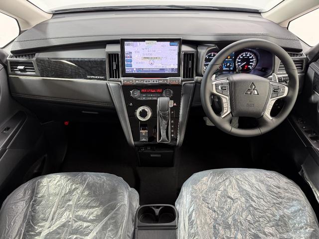 デリカD:5 シャモニー 登録済未使用車 ALPINE11incナビTV 360カメラ ハーフレザー パワーシート ステアリングヒーター 電動リアゲート レーダークルコン 衝突軽減ブレーキ レーンアシスト ブラインドSM(3枚目)