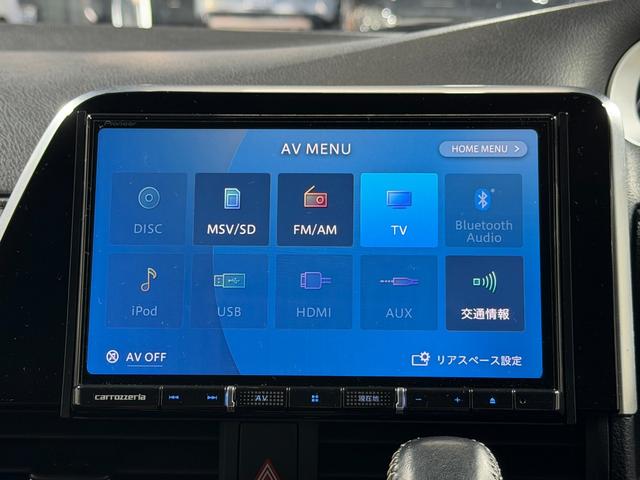 シエンタ Ｇ　グランパー　純正ナビＴＶ　３６０カメラ　フリップダウンモニター　シートヒーター　ハンドルヒーター　衝突軽減Ｂ　レーンアシスト　両側パワースライドドア　クリアランスソナー　前後ドライブレコーダー　ＥＴＣ（4枚目）