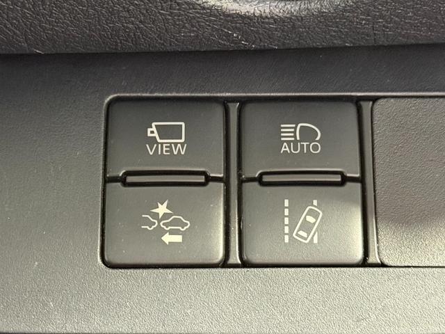 シエンタ Ｇ　グランパー　純正ナビＴＶ　３６０カメラ　フリップダウンモニター　シートヒーター　ハンドルヒーター　衝突軽減Ｂ　レーンアシスト　両側パワースライドドア　クリアランスソナー　前後ドライブレコーダー　ＥＴＣ（24枚目）