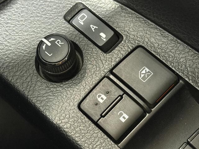 シエンタ Ｇ　グランパー　純正ナビＴＶ　３６０カメラ　フリップダウンモニター　シートヒーター　ハンドルヒーター　衝突軽減Ｂ　レーンアシスト　両側パワースライドドア　クリアランスソナー　前後ドライブレコーダー　ＥＴＣ（36枚目）