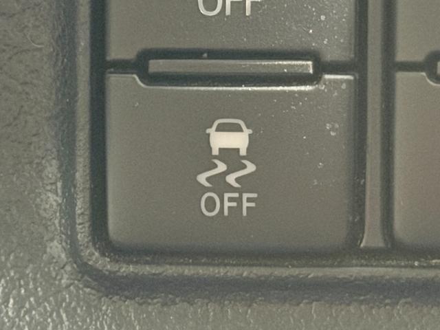 シエンタ Ｇ　グランパー　純正ナビＴＶ　３６０カメラ　フリップダウンモニター　シートヒーター　ハンドルヒーター　衝突軽減Ｂ　レーンアシスト　両側パワースライドドア　クリアランスソナー　前後ドライブレコーダー　ＥＴＣ（45枚目）