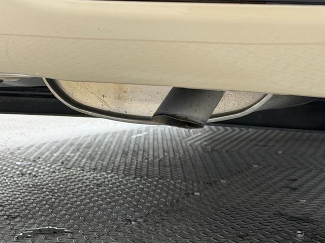 シエンタ Ｇ　グランパー　純正ナビＴＶ　３６０カメラ　フリップダウンモニター　シートヒーター　ハンドルヒーター　衝突軽減Ｂ　レーンアシスト　両側パワースライドドア　クリアランスソナー　前後ドライブレコーダー　ＥＴＣ（59枚目）