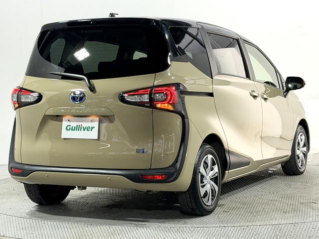 シエンタ ハイブリッドＧ　クエロ　純正ナビＴＶ　３６０カメラ　クルーズコントロール　衝突軽減Ｂ　レーンアシスト　　ハーフレザー　シートヒーター　ハンドルヒーター　オートハイビーム　ＬＥＤヘッドライト　スマートキー　　ＥＴＣ　ドラレコ（20枚目）