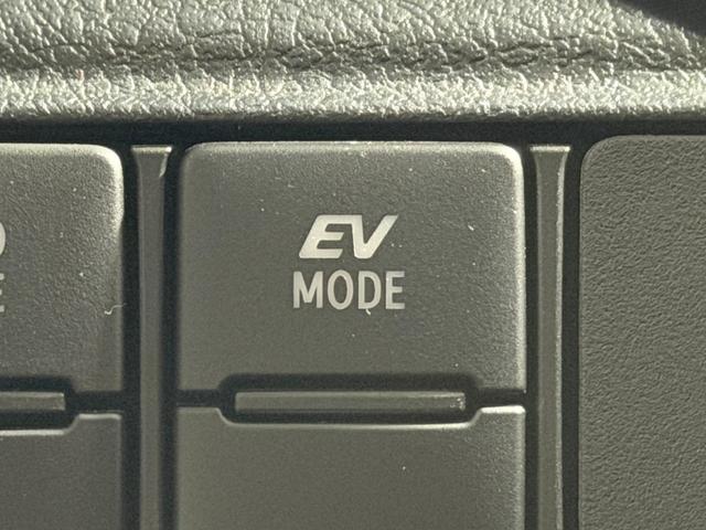 シエンタ ハイブリッドＧ　クエロ　純正ナビＴＶ　３６０カメラ　クルーズコントロール　衝突軽減Ｂ　レーンアシスト　　ハーフレザー　シートヒーター　ハンドルヒーター　オートハイビーム　ＬＥＤヘッドライト　スマートキー　　ＥＴＣ　ドラレコ（23枚目）