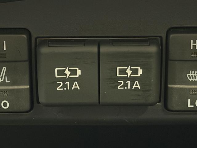 シエンタ ハイブリッドＧ　クエロ　純正ナビＴＶ　３６０カメラ　クルーズコントロール　衝突軽減Ｂ　レーンアシスト　　ハーフレザー　シートヒーター　ハンドルヒーター　オートハイビーム　ＬＥＤヘッドライト　スマートキー　　ＥＴＣ　ドラレコ（31枚目）