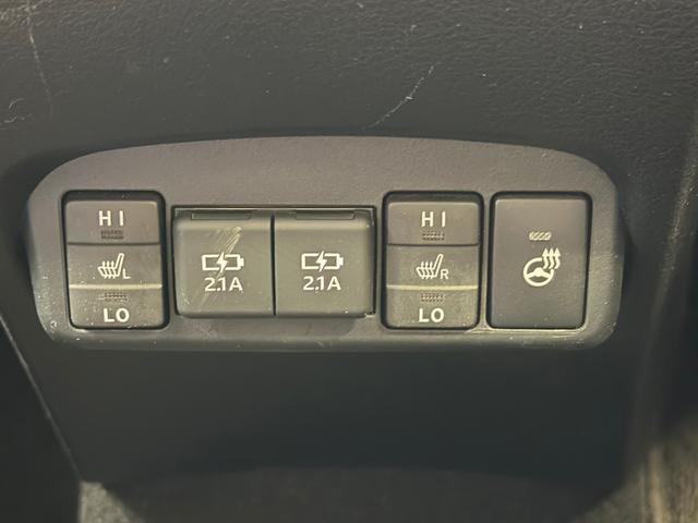 シエンタ ハイブリッドＧ　クエロ　純正ナビＴＶ　３６０カメラ　クルーズコントロール　衝突軽減Ｂ　レーンアシスト　　ハーフレザー　シートヒーター　ハンドルヒーター　オートハイビーム　ＬＥＤヘッドライト　スマートキー　　ＥＴＣ　ドラレコ（45枚目）