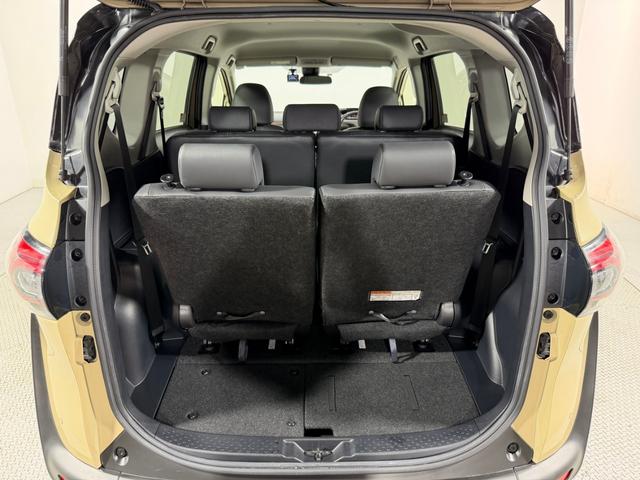 シエンタ ハイブリッドＧ　クエロ　純正ナビＴＶ　３６０カメラ　クルーズコントロール　衝突軽減Ｂ　レーンアシスト　　ハーフレザー　シートヒーター　ハンドルヒーター　オートハイビーム　ＬＥＤヘッドライト　スマートキー　　ＥＴＣ　ドラレコ（53枚目）