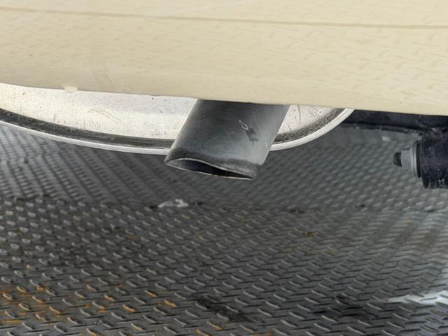 シエンタ ハイブリッドＧ　クエロ　純正ナビＴＶ　３６０カメラ　クルーズコントロール　衝突軽減Ｂ　レーンアシスト　　ハーフレザー　シートヒーター　ハンドルヒーター　オートハイビーム　ＬＥＤヘッドライト　スマートキー　　ＥＴＣ　ドラレコ（67枚目）