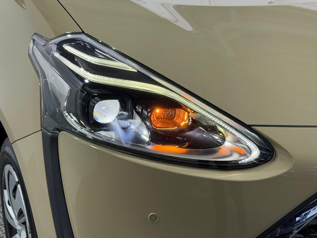 シエンタ ハイブリッドＧ　クエロ　純正ナビＴＶ　３６０カメラ　クルーズコントロール　衝突軽減Ｂ　レーンアシスト　　ハーフレザー　シートヒーター　ハンドルヒーター　オートハイビーム　ＬＥＤヘッドライト　スマートキー　　ＥＴＣ　ドラレコ（71枚目）