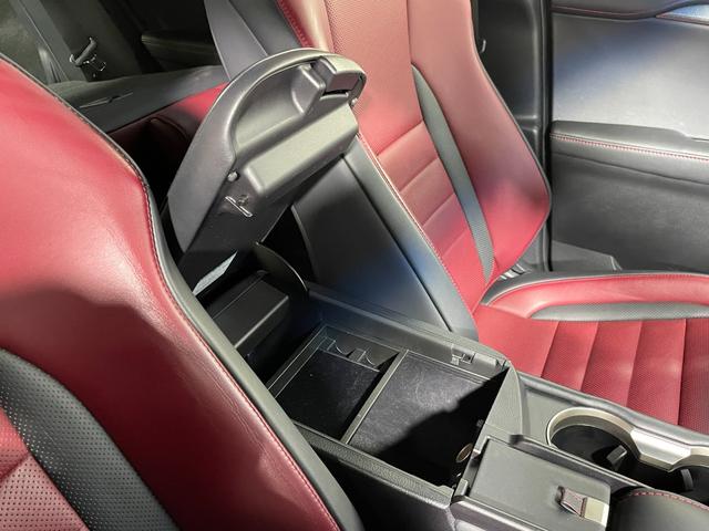 ＮＸ ＮＸ２００ｔ　Ｆスポーツ　赤革シート　三眼ＬＥＤ　純正ナビＴＶ　バックカメラ　パワーシート／ヒーター／エアコン　ステアリングヒーター　クルーズコントロール　スマートキー　プッシュスタート　ワンオーナー（26枚目）