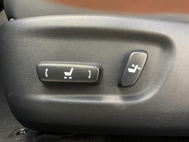 ＮＸ ＮＸ２００ｔ　Ｆスポーツ　赤革シート　三眼ＬＥＤ　純正ナビＴＶ　バックカメラ　パワーシート／ヒーター／エアコン　ステアリングヒーター　クルーズコントロール　スマートキー　プッシュスタート　ワンオーナー（49枚目）