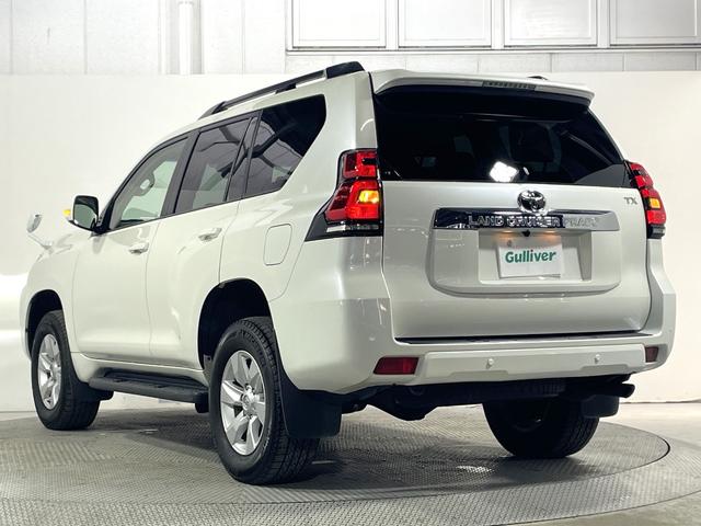 ランドクルーザープラド ＴＸ　Ｌパッケージ　７人乗　ベージュレザーシート　純正９ｉｎｃナビＴＶ　バックカメラ　パワーシート／ヒーター／エアコン　レーダークルコン　衝突軽減Ｂ　レーンアシスト　オートハイビーム　ルーフレール　クリアランスソナー（21枚目）