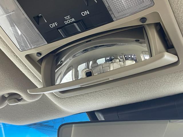 ランドクルーザープラド ＴＸ　Ｌパッケージ　７人乗　ベージュレザーシート　純正９ｉｎｃナビＴＶ　バックカメラ　パワーシート／ヒーター／エアコン　レーダークルコン　衝突軽減Ｂ　レーンアシスト　オートハイビーム　ルーフレール　クリアランスソナー（22枚目）