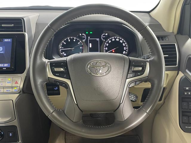 ランドクルーザープラド ＴＸ　Ｌパッケージ　７人乗　ベージュレザーシート　純正９ｉｎｃナビＴＶ　バックカメラ　パワーシート／ヒーター／エアコン　レーダークルコン　衝突軽減Ｂ　レーンアシスト　オートハイビーム　ルーフレール　クリアランスソナー（31枚目）