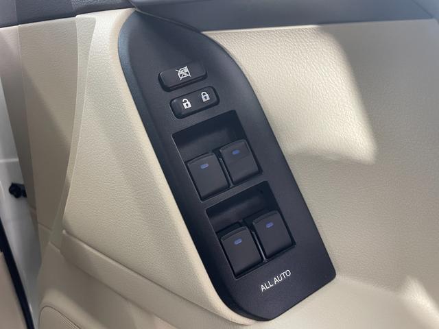 ランドクルーザープラド ＴＸ　Ｌパッケージ　７人乗　ベージュレザーシート　純正９ｉｎｃナビＴＶ　バックカメラ　パワーシート／ヒーター／エアコン　レーダークルコン　衝突軽減Ｂ　レーンアシスト　オートハイビーム　ルーフレール　クリアランスソナー（45枚目）