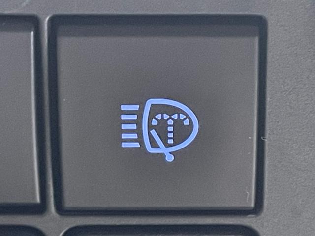 ランドクルーザープラド ＴＸ　Ｌパッケージ　７人乗　ベージュレザーシート　純正９ｉｎｃナビＴＶ　バックカメラ　パワーシート／ヒーター／エアコン　レーダークルコン　衝突軽減Ｂ　レーンアシスト　オートハイビーム　ルーフレール　クリアランスソナー（50枚目）