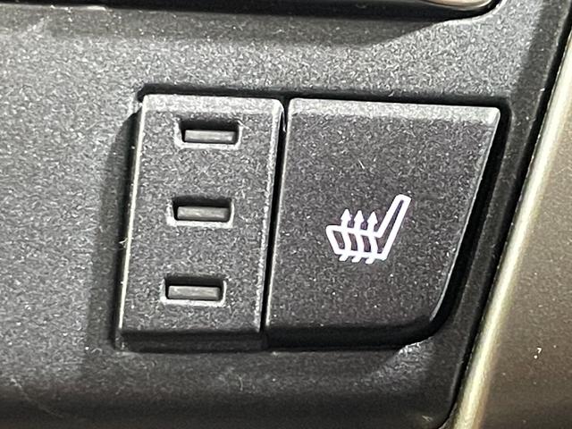 ＮＸ ＮＸ３００ｈ　Ｉパッケージ　モデリスタエアロ　茶革シート　純正ナビＴＶ　バックカメラ　三眼ＬＥＤ　ヘッドアップＤ　パワーシート／ヒーター／クーラー　ハンドルヒーター　電動リアゲート　レーダーＣ　衝突軽減Ｂ　ＬＫＡ　ＢＳＭ（9枚目）